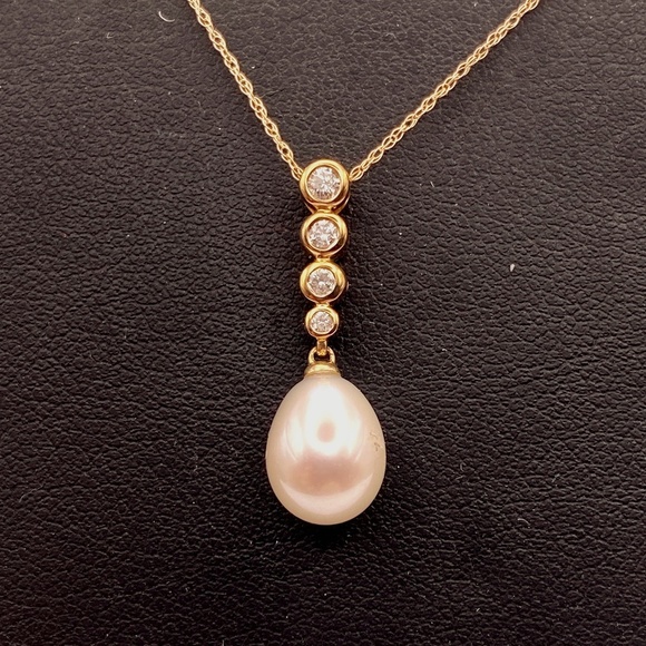 None Jewelry - 10mm Pearl & 1/10 Carat Diamond Gold Necklace Pendant NEW